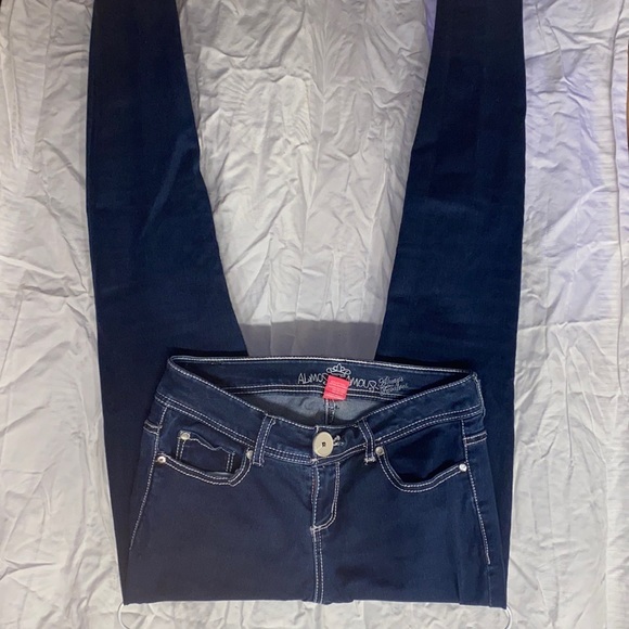 Ladies like New Almost Famous Blue jeans size 3 white sticking super skinny styl - Picture 4 of 8